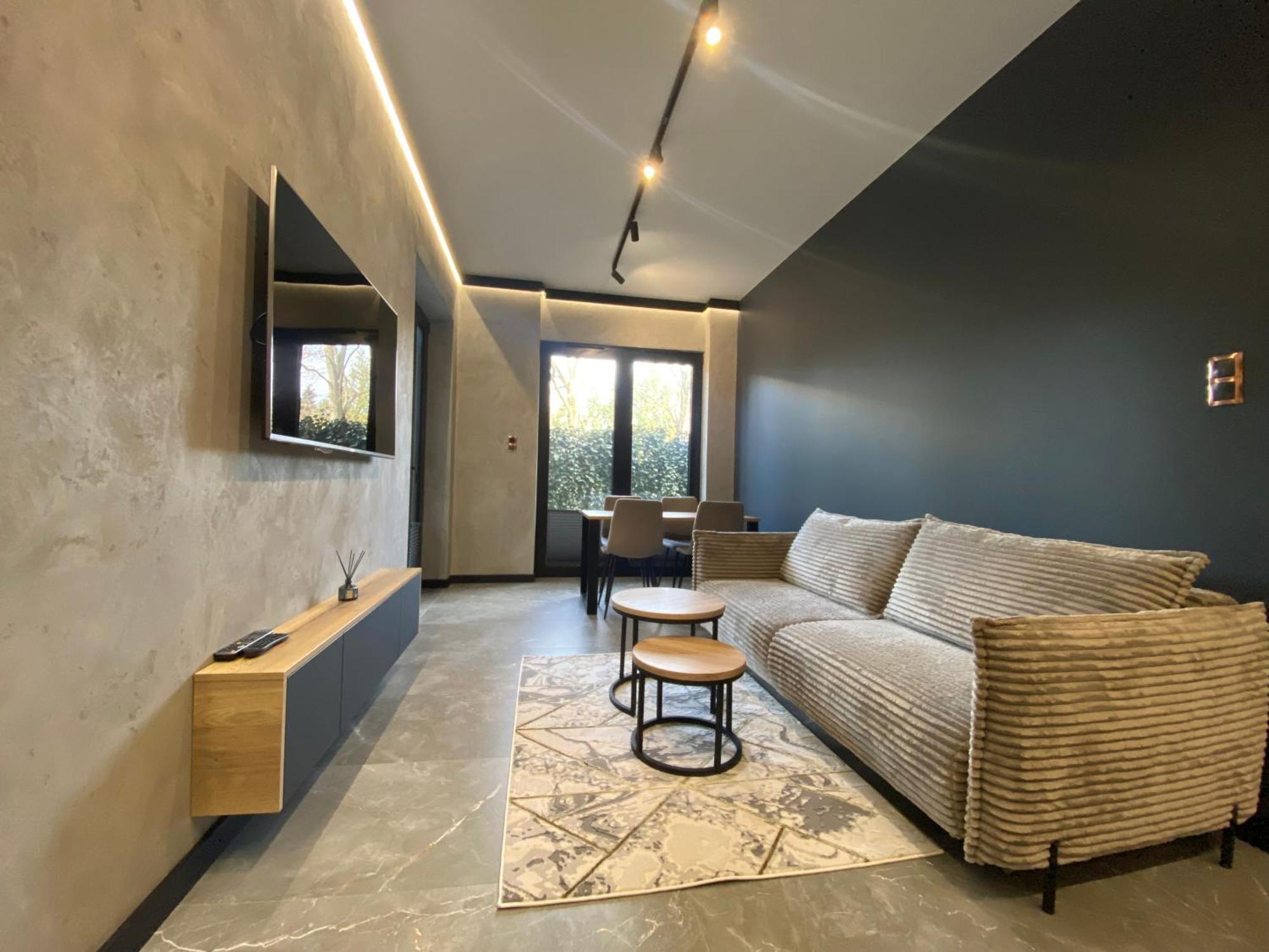 Industrial Vistula Apartment Free Parking & Gym Красков Екстериор снимка