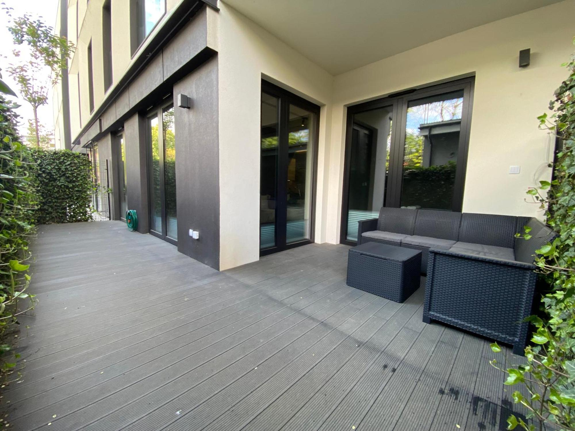 Industrial Vistula Apartment Free Parking & Gym Красков Екстериор снимка